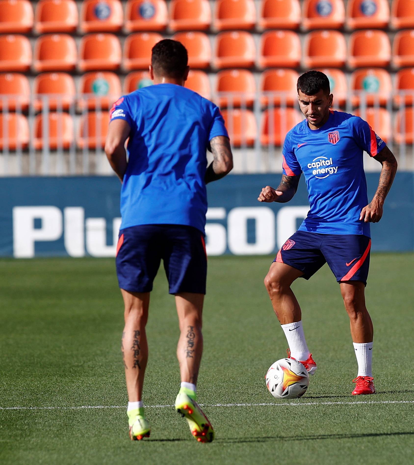 包含赛前体能课后，奥兰多魔术刷新队史纪录备战西甲，引发热议，医务组通报恢复的词条