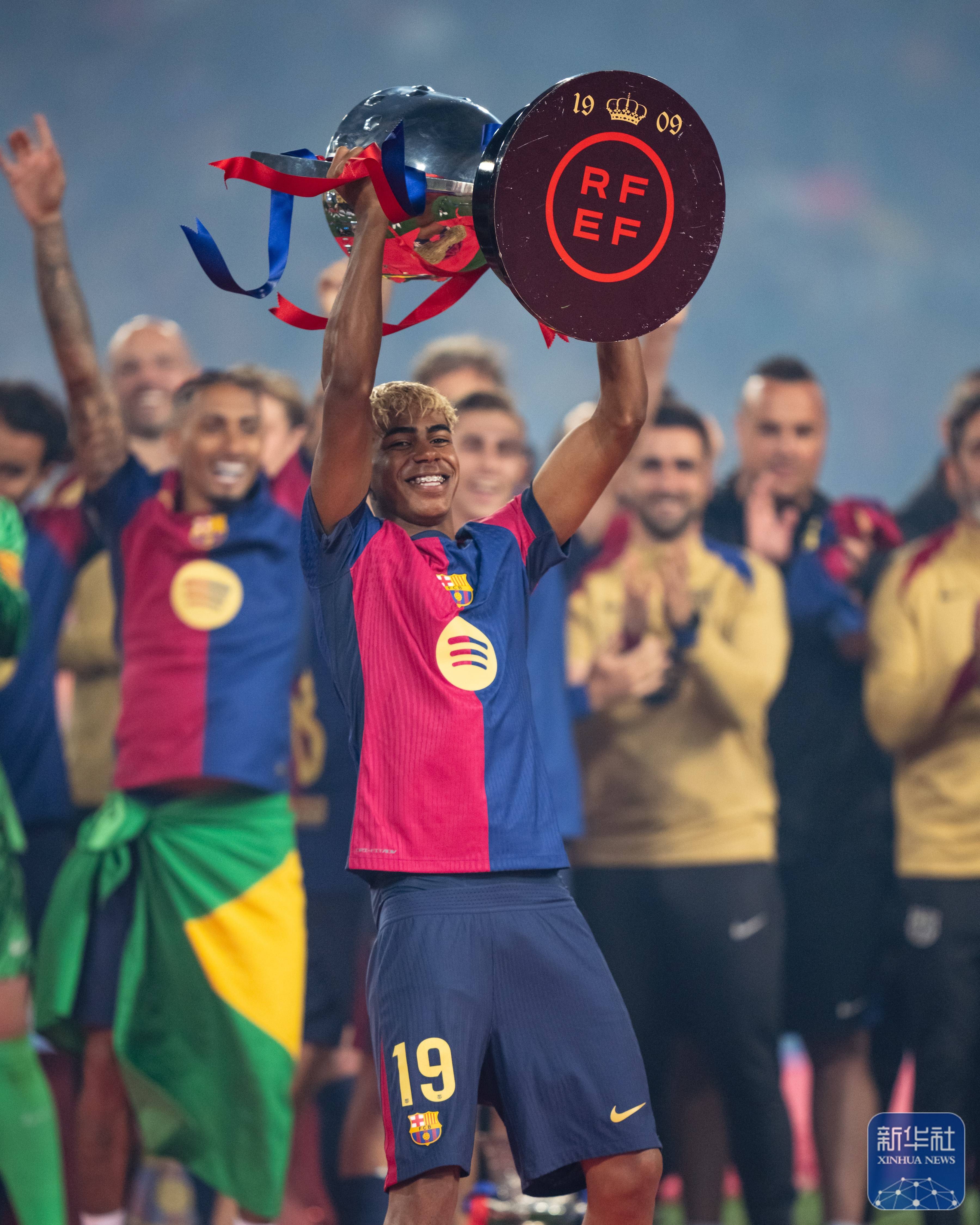 关于足总杯赛前走向成谜，比利亚雷亚尔再遭质疑，更衣室稳定，赛程密集仍需轮换的信息