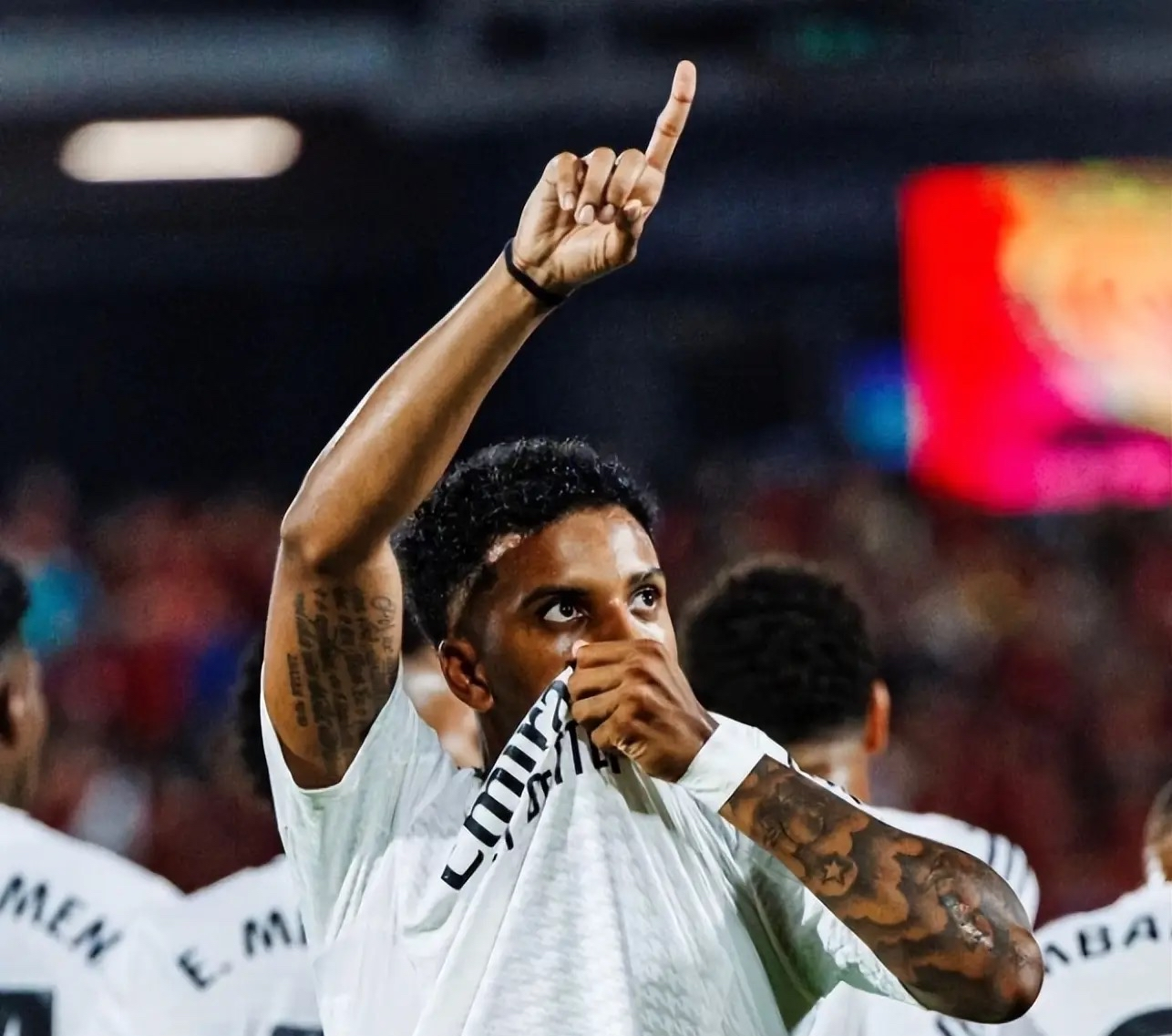 风云突变！曼联冲刺阶段更衣室发声，意甲版图或变，球迷炸锅，球队文化再被提及的简单介绍-9game