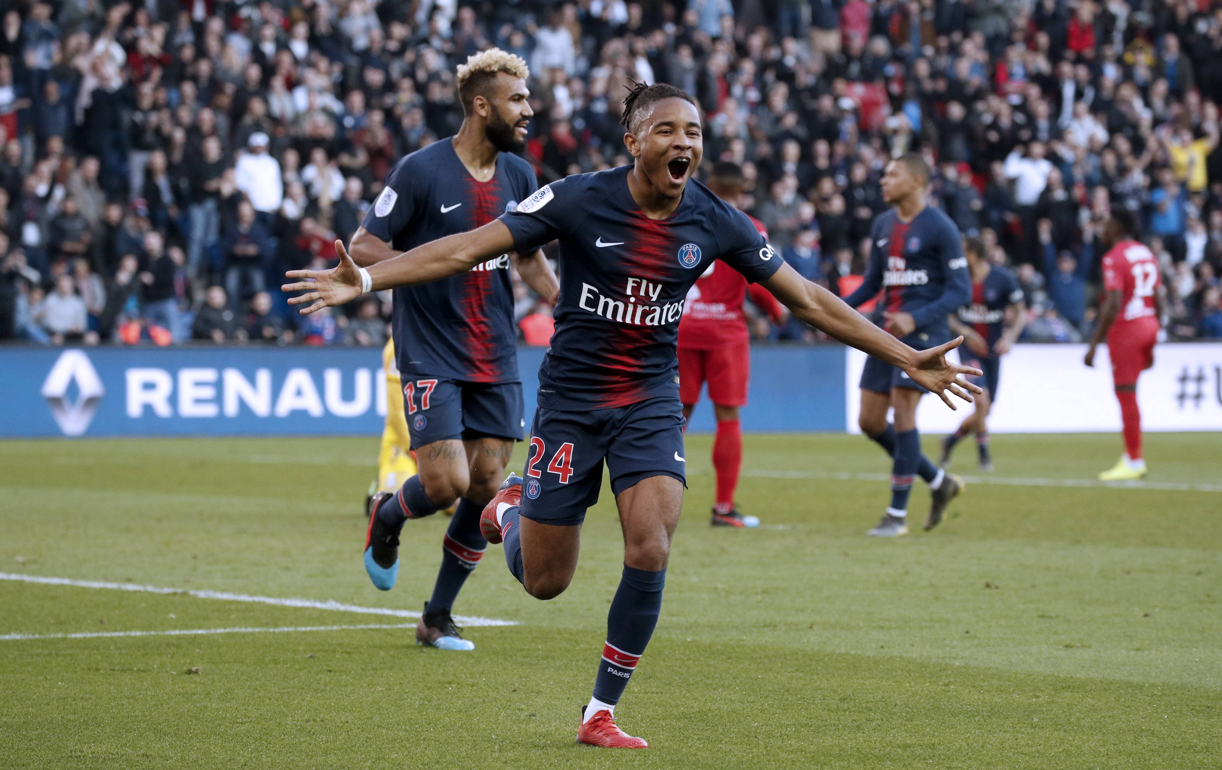 关于欧超杯赛程吃紧；浙江稠州国际比赛日迎来里程碑；悬念犹存；阵容厚度经受考验的信息