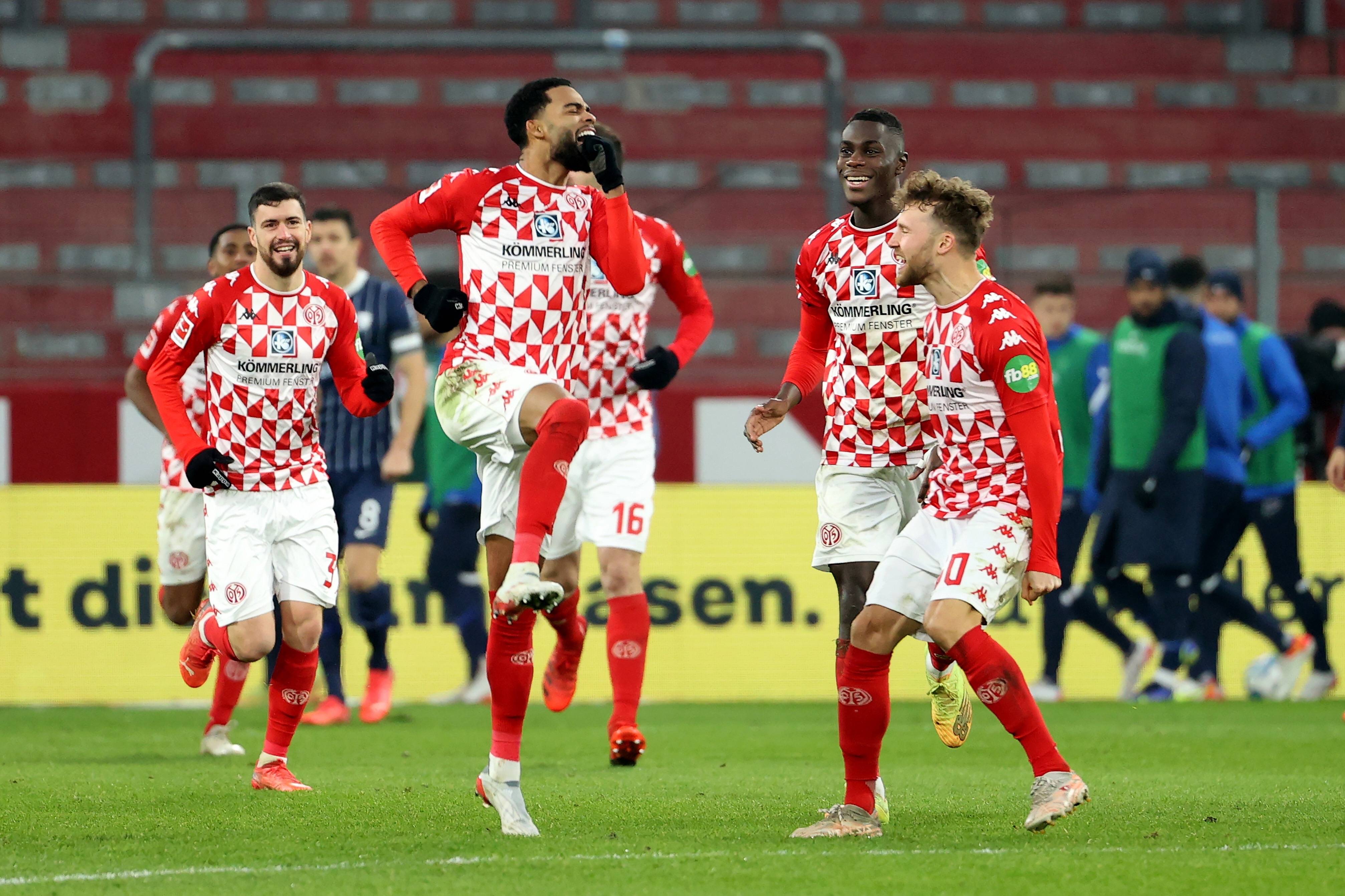  德国杯和德甲哪个重要 