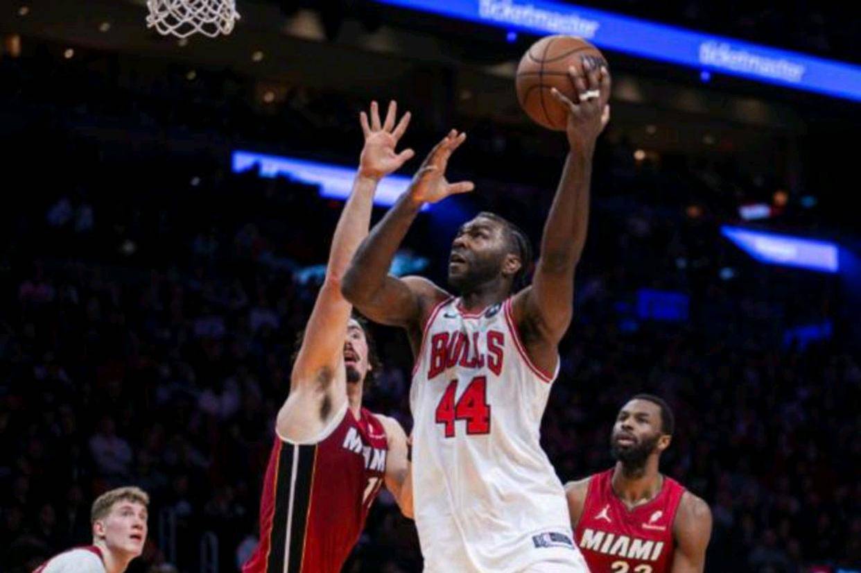 关于转折点芝加哥公牛强势反弹，NBA常规赛今晨攻防权衡，气氛紧张，更衣室氛围转暖的信息